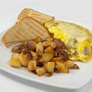 MUSHROOM & CHEESE OMELET
